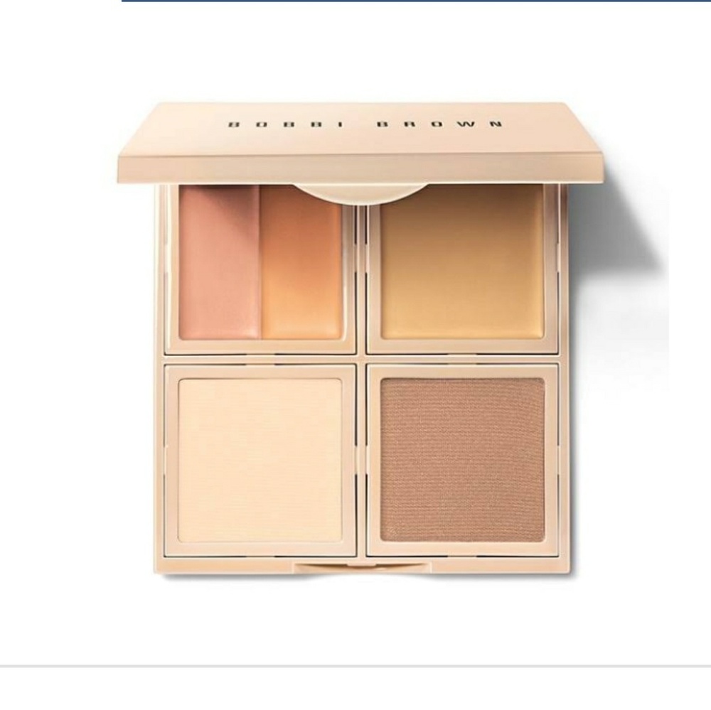 💣 BNIB💣 Bobbi Brown 5 in 1 face